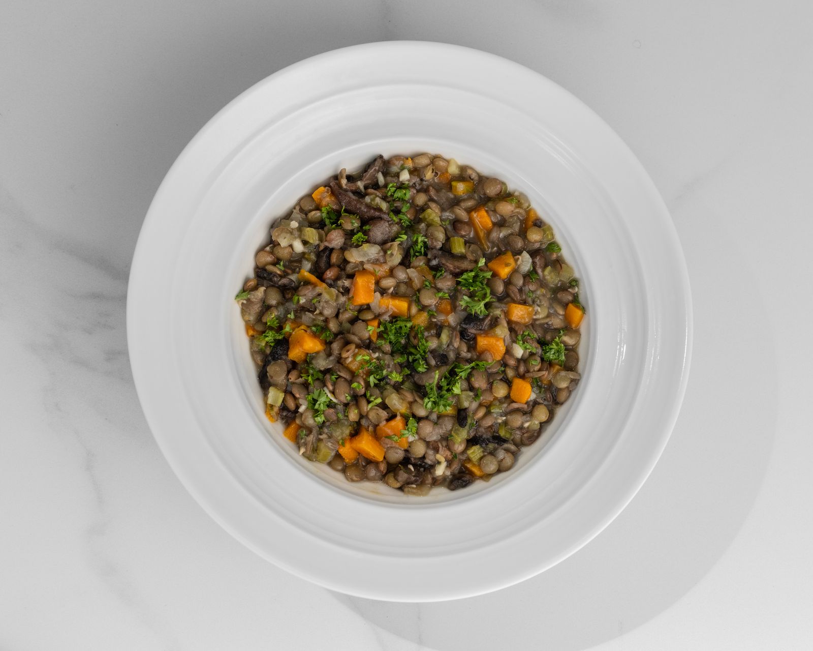 Estofado de lentejas con vegetales (vegano)