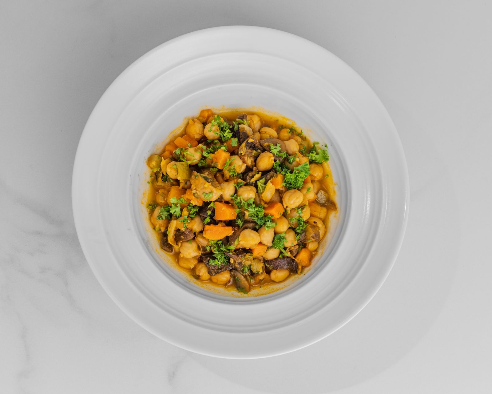 Garbanzos con vegetales